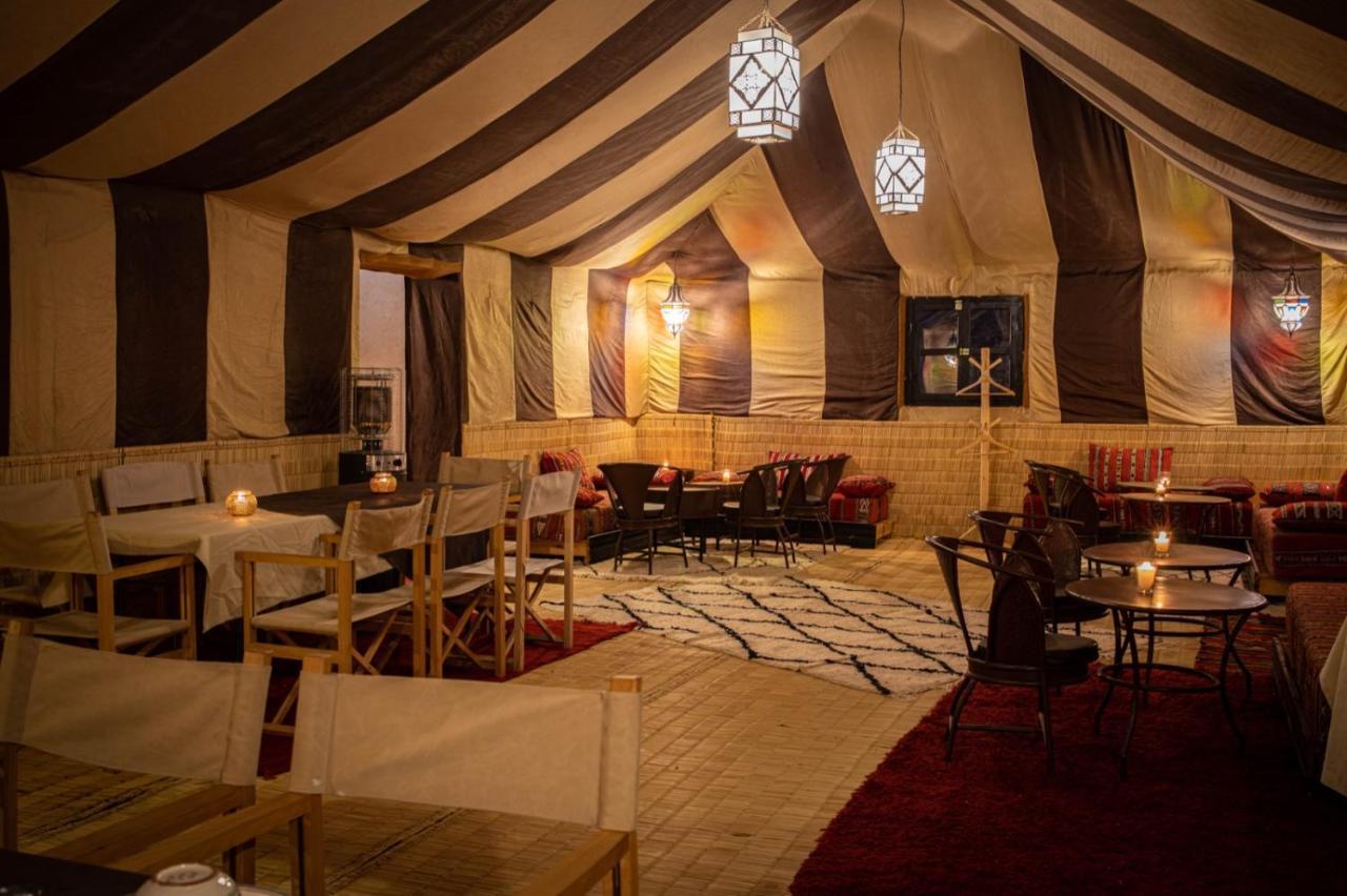 Desert Luxury Camp Мхамид Екстериор снимка