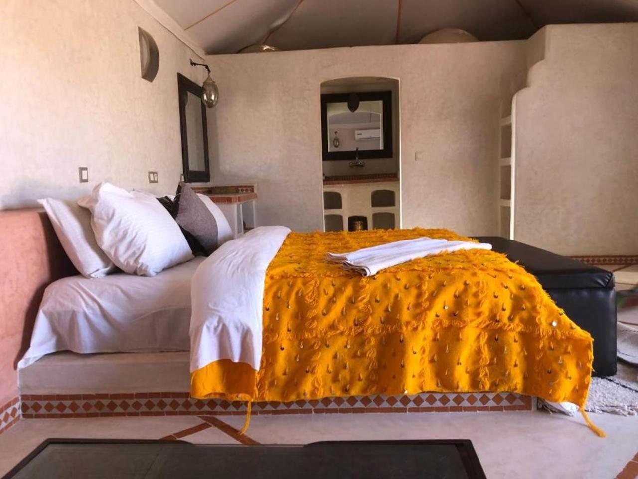 Desert Luxury Camp Мхамид Екстериор снимка