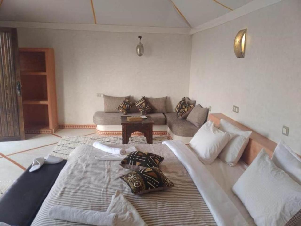 Desert Luxury Camp Мхамид Екстериор снимка